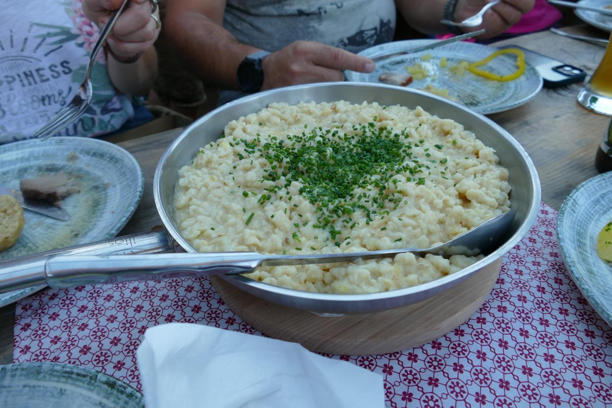 Gourmet-Hotel Gruenwald Леоганг Екстериор снимка